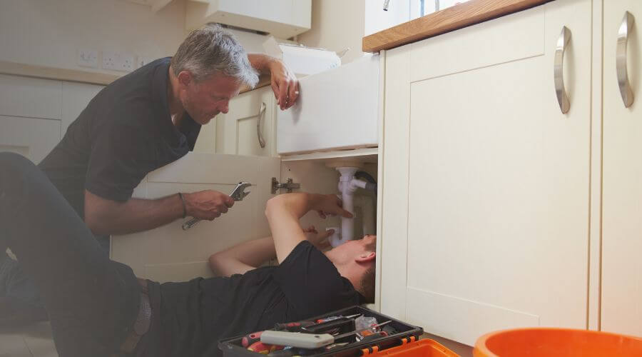 Local water heater installation in Beeville, TX